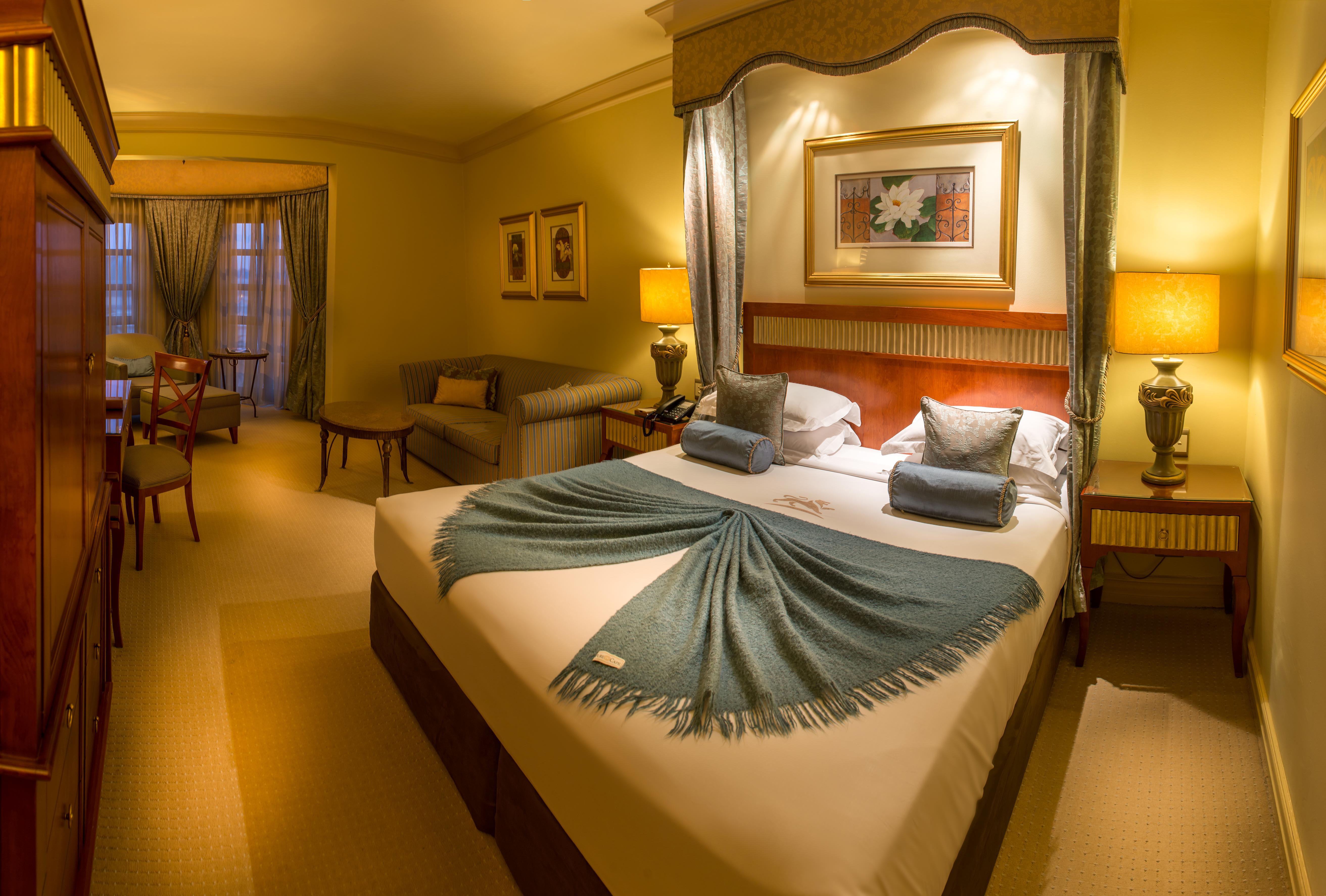 Peermont D'Oreale Grande At Emperors Palace Kempton Park Extérieur photo