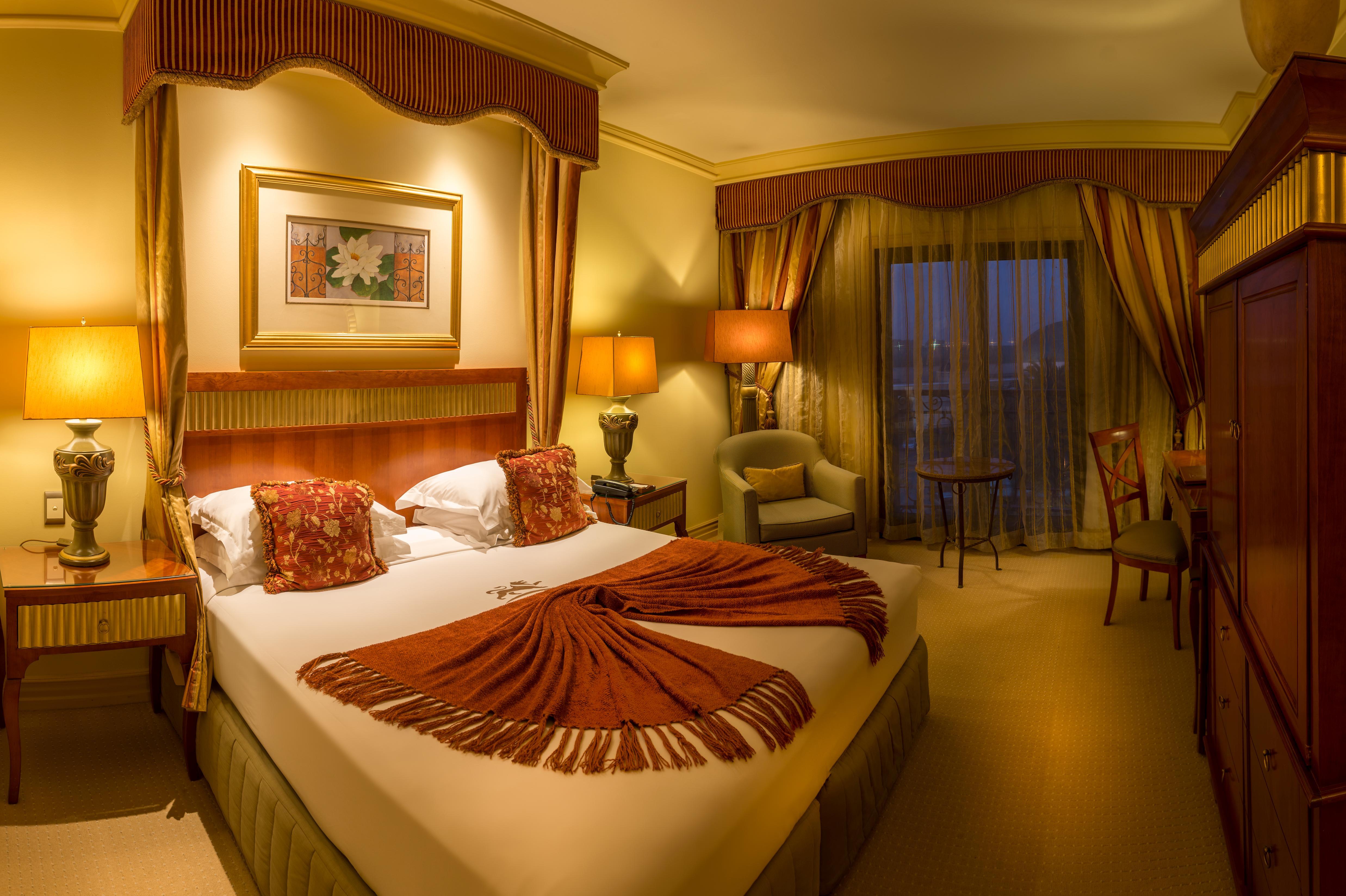 Peermont D'Oreale Grande At Emperors Palace Kempton Park Extérieur photo