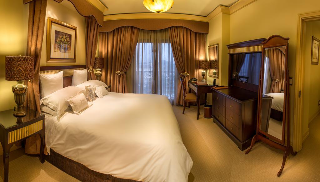 Peermont D'Oreale Grande At Emperors Palace Kempton Park Extérieur photo