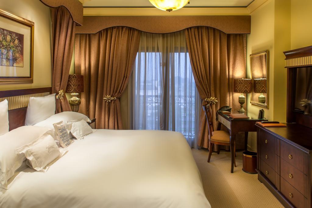 Peermont D'Oreale Grande At Emperors Palace Kempton Park Extérieur photo