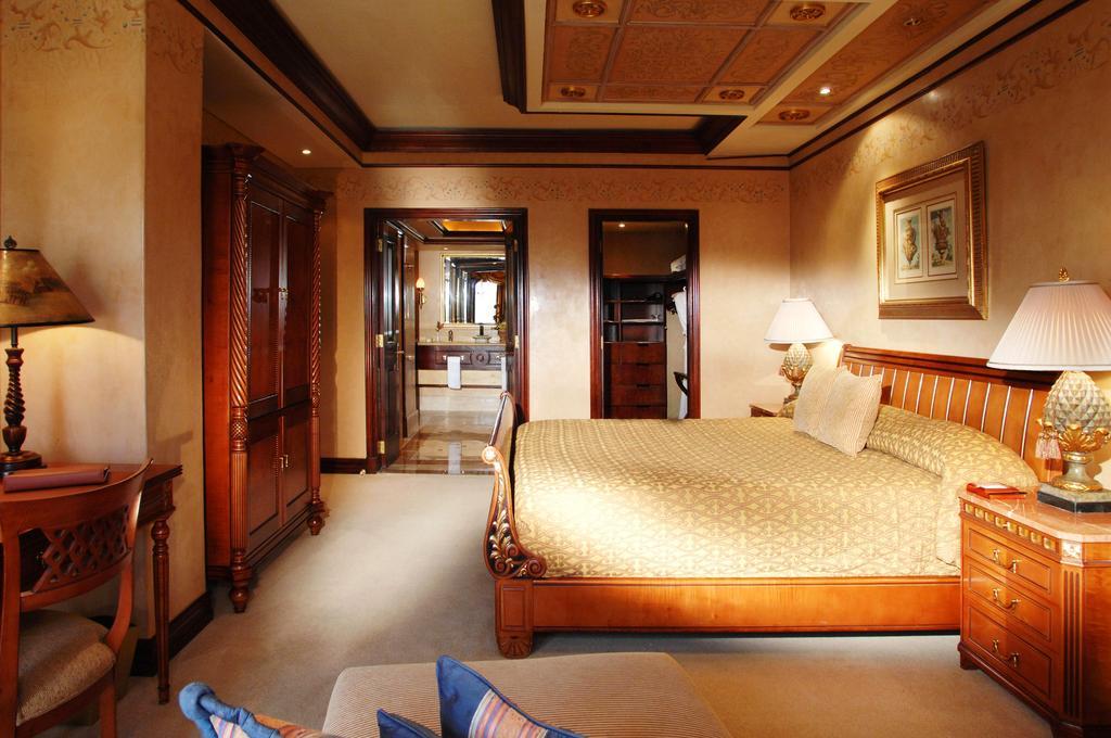 Peermont D'Oreale Grande At Emperors Palace Kempton Park Extérieur photo