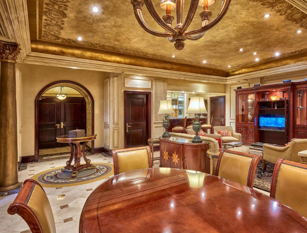 Peermont D'Oreale Grande At Emperors Palace Kempton Park Extérieur photo